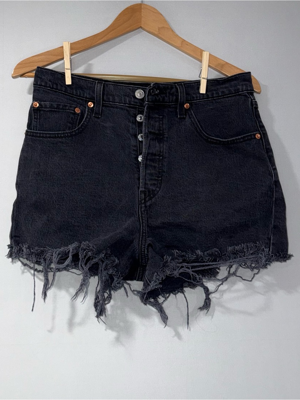 Levi's Premium Black Distressed Ribcage Jean Shorts | Size W30